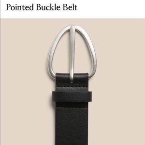 Banana Republic size small still has tag. Black leather.